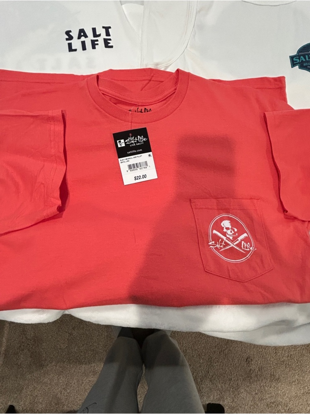 Salt Life Mens' Short Sleeve Pocket Tee and 2 Salt Life Tank tops all size large - Picture 2 of 8